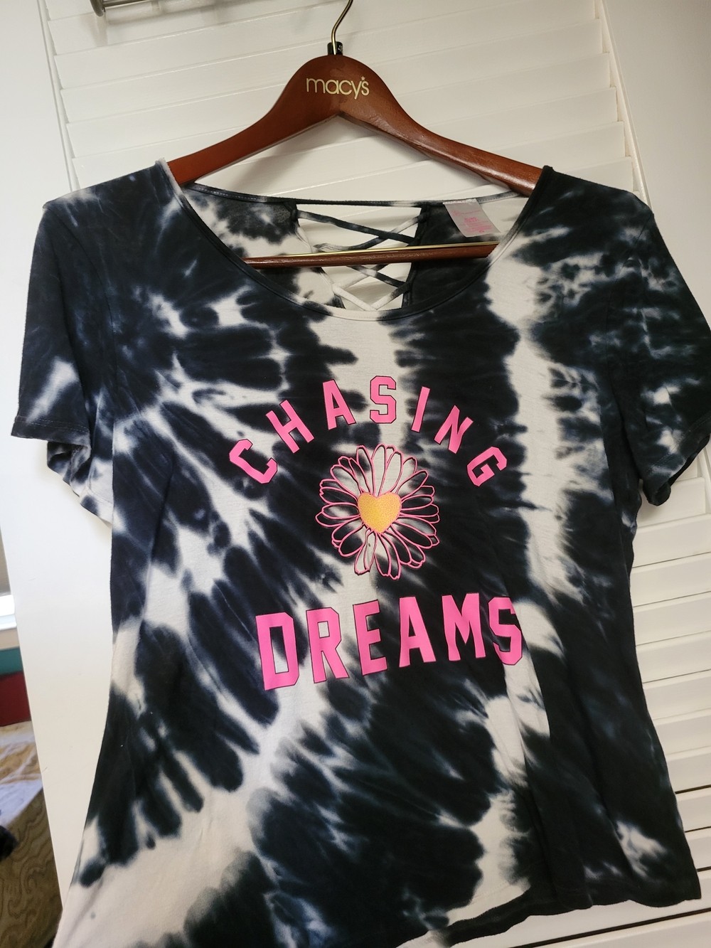 Chasing Dreams Tie-Dye Short Sleeve Tee - Black & White with Pink Accent